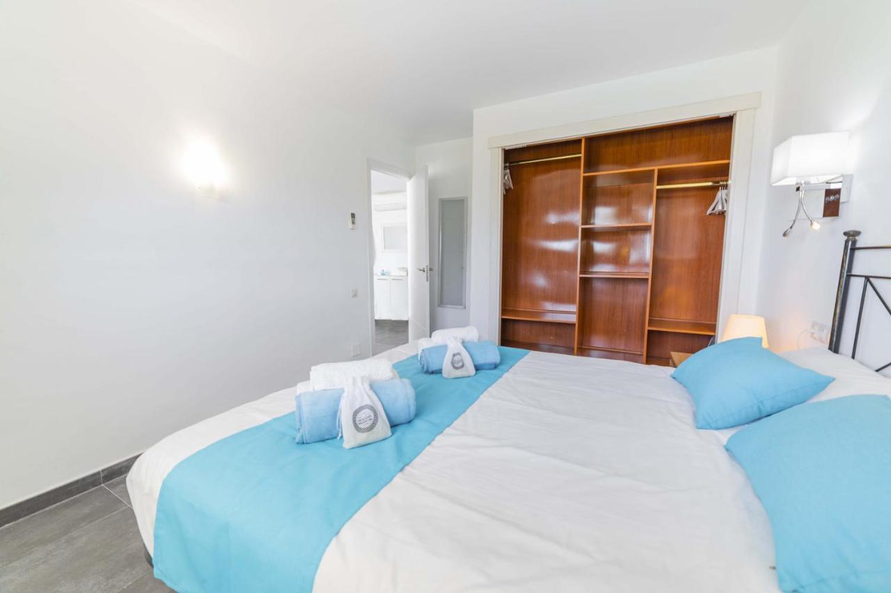 Beachfront Sonrisas Apartment Alcúdia