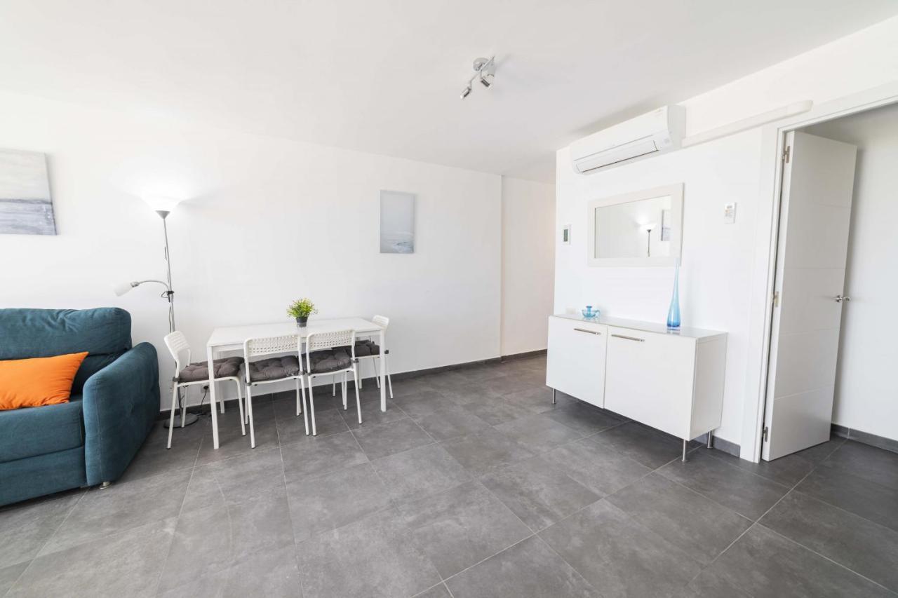 Beachfront Sonrisas Apartment *